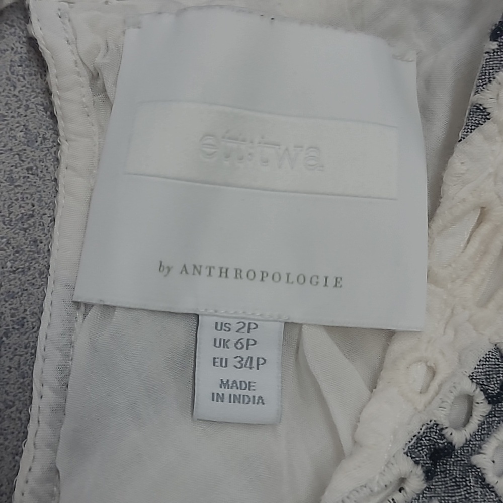 Anthropologie Gray/Cream Cotton Eyelet Romper Size 2p - Picture 9 of 12